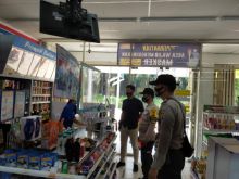 Ciptakan Kamtibmas Kondusif, Polsek Kerumutan Lakukan Patroli di Swalayan