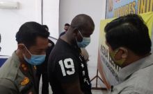 WNA Asal Nigeria Tipu Seorang Janda di Inhil Hingga Ratusan Juta Rupiah, Ini Modusnya (foto/int)