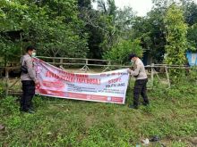 Jelang Pilkada Serentak, Polsek Bunut Galakkan Pemasangan Spanduk Larangan Politik Uang