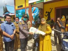 Kapolsek Pangkalan Lesung Hadiri Kegiatan Pembagian Sepeda Motor Dinas Bidan Desa se-Kecamatan Pangkalan Lesung