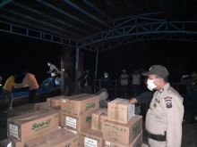 Personil Polsek Kuala Kampar kawal Logistik  Pilkada Serentak 2020