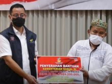 Juliari Batubara Korupsi Bansos Covid-19 Rp17 Miliar, Netizen Serbu Akun Kemensos: Rakyat Menjerit Malah Asik Mencuri (foto/int)