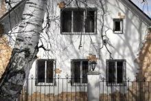 Wanita itu ditemukan membeku sampai mati oleh tetangga (Gambar: Vesti Bashkortostan)