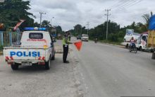 Berikan Rasa Aman Ke Pengguna Jalan, Polsek Pangkalan Kuras Patroli Kendaraan