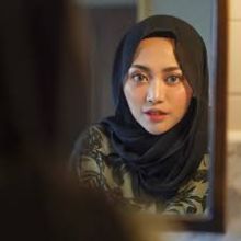 Memilih Untuk Buka Hijab, Ini Alasan Rachel Vennya