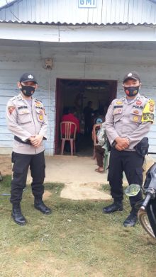 Ciptakan Rasa Aman Saat Ibadah Natal, Polsek Pangkalan Lesung Lakukan Pengamanan