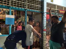 Penggeledahan setiap Kamar Napi di Lapas IIA Bengkalis