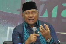 Ali Taher Parasong  (net) 