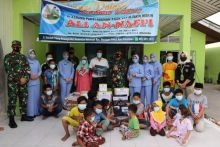 Moment foto bersama debgan anak-anak panti Asuhan