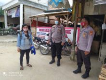 Lindungi Warga dari Covid-19, Polsubsektor Pelalawan Gencar Gelar Operasi Yustisi