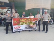 Polsek Pangkalan Kerinci Edukasi Warga Tentang Saber Pungli