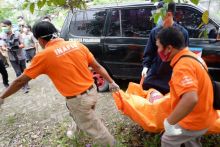 Jenazah korban terbakar dibawa ke Rumah Sakit Bhayangkara untuk di otopsi