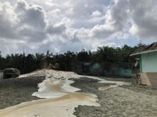 Semburan Gas di Tenayan Raya Tak Berhenti, Warga Takut Terjadi Seperti Lumpur Lapindo (foto/ame) 