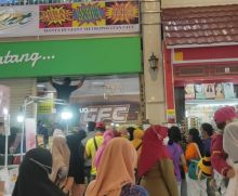 Kabar Giant Panam Akan Tutup, Emak-emak Langsung Serbu Berburu Diskon (foto/ame) 