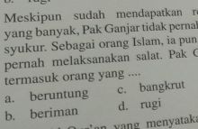 Soal di buku pelajaran yang sebut Ganjar tak pernah bersyukur. Foto:  Istimewa/detik.com