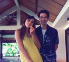 Luna Maya Dicium Dimas Beck, Netizen: Cocok Pacaran (foto/riz) 