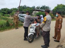Kapolsek Pangkalan Lesung Kembali Lakukan Operasi Yustisi di Pos PPKM