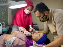 Klinik Kecantikan dr. Vee Pekanbaru Hadirkan ‘Vampire Treatment’