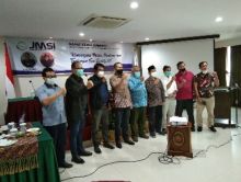 Buka Rakerda JMSI Sumbar, Wagub : Peran Media Digital Sangat Penting untuk Edukasi Vaksin