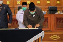 Permudah Layanan Kaeliling Sidang Itsbat Nikah Terpadu, Pemkab Siak, Pengadilan Agama Siak dan Kemenag Siak Teken MoU (foto/lin) 