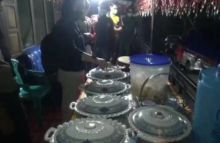 Pesta pernikahan di Kampung Ujung Loe, Kecamatan Minasatene, Pangkep, Sulawesi Selatan. Foto: Sindonews