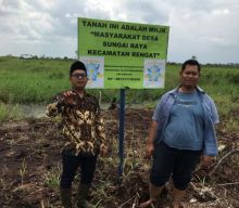 Direktur LBH Indragiri mendampingi warga Sungai Raya