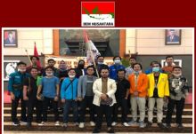 Mahasiswa Riau mengikuti acara Temu Nasional BEMNUS