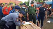 DPKP Inhil Sudah Evakuasi 6 Ekor Ular Berbahaya Dari Pemukiman Warga (foto/rgo) 