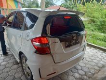 Mobil yang dirusak OTK