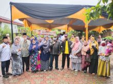 Hamdani bersama warga Tangkerang Utara