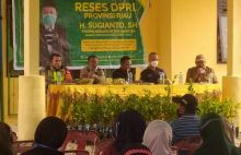 Suasana reses anggota DPRD Riau sekaligus sosialisasi PSR