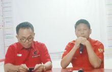 PDIP Pelalawan Beri Peringatan Kepada Sozifao Hia Terkait Kasus VCS (foto/Ardi) 