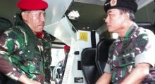 Potret Jenderal Moeldoko Inspeksi Mendadak Prajurit Kopassus, Netizen Sebut Begini (foto/int) 