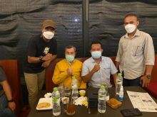 Wakil ketua DPRD Bengkalis Syahrial dan Gubernur Riau Drs H Syamsuar