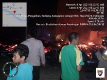 Kebakaran di Keritang Seorang Remaja Dilarikan ke RSUD PH Tembilahan (foto/rgo) 