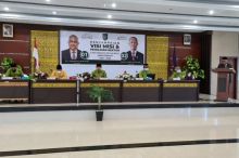 Suasana debat calon Rektor UIR