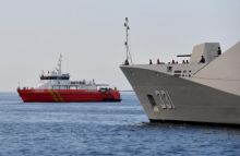 Upaya pencarian Kapal Selam KRI Nanggala-402. Foto: Detik.com