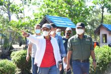 Wabup Bengkalis Bagus Santoso bersama tim BKSDA