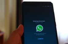 Ilustrasi penggunaan WhatsApp. Foto: PIXBAY