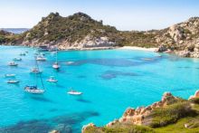 Gambar: Pantai Sardinia Italia