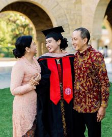 Maudy Ayunda [Instagram/@maudyayunda]