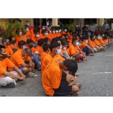 Para preman yang dibekuk Polresta Pekanbaru.