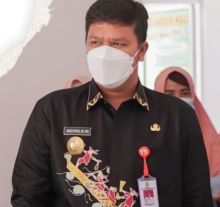 Bupati Minta Seluruh ASN dan Pegawai Honorer Pakai Batik Kuansing, Pemberlakuan Menunggu Perbup (foto/zar) 