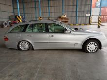 Mercedes-Benz E 270 CDI S211