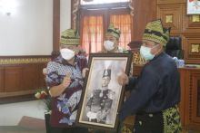 Pemerintah Kabupaten Siak, Lima BUMD dan Kejari Siak Tandatangani MoU Bantuan Hukum Bidang Perdata dan Tata Usaha Negara (foto/