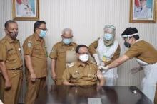 Klaim Seorang Pria Sakit Pasca Vaksin, Kadiskes Inhil: Hanya Sebatas Isu (foto/int) 