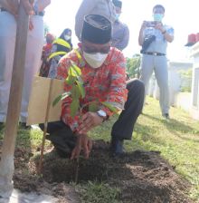Hadiri Program Bina Lingkungan, Arfan: Semoga Memberikan Manfaat Bagi Masyarakat Sekitar (foto/lin) 
