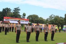 Sempena Hari Bhayangkara, 32 Personil Polres Kuansing Naik Pangkat, Ini Pesan dan Harapan Kapolres (foto/zar) 