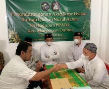 Ikrar Wakaf Rumah Qur'an Nurul Azhar Disaksikan Ustadz Abdul Somad (foto/int) 