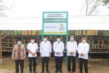 Bersama Wabup Siak, Baznas Kembali Salurkan Dana Zakat di Kecamatan Dayun (foto/lin)